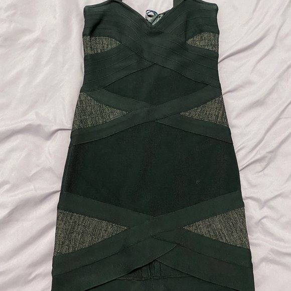 Marciano - Picture 1 of 4